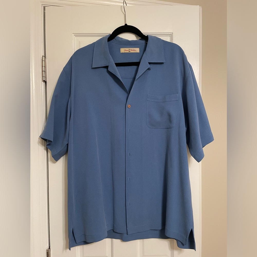 Tommy Bahama Vintage Silk “Sunday Cruises” Blue Button Down Shirt
